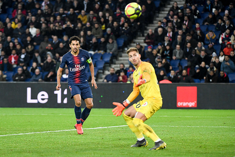 马明宇隔空给邵佳一加油：非常期待佳一率领国足走出低谷（马明宇隔空声援邵佳一：盼其率国足摆脱低迷）