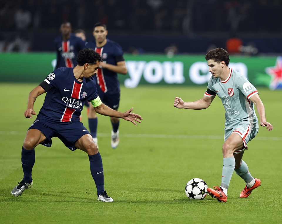 在三条简
