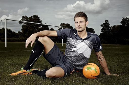 阿斯：格列兹曼曾尽力说服图拉姆加盟马竞，但未成功（阿斯：格列兹曼极力游说图拉姆投马竞，最终未果）