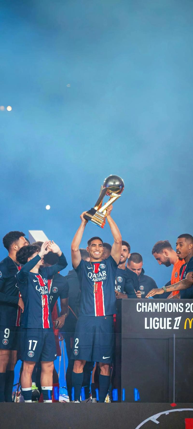 可圈可点！弗拉格13分7篮板11助攻，生涯助攻首次上双（表现亮眼！弗拉格13分7篮板11助攻，职业生涯首次送出两位数助攻）