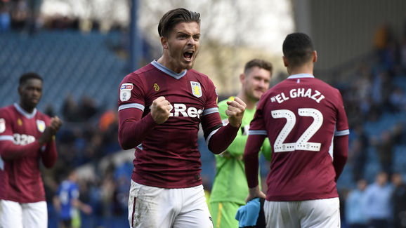 辽宁男篮在俱乐部杯首战失利，后调整阵容暂稳，以90比79战胜合肥男篮，杨鸣调整战术有效应对挑战。（首战失利后阵容微调稳住局面，辽宁男篮90-79力克合肥，杨鸣战术应变奏效）