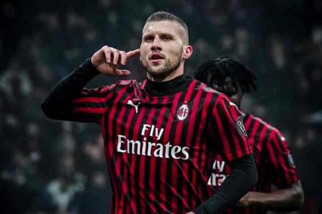 孙继海晒视频发出疑问：为什么现在小孩顺拐那么多（孙继海发布视频提问：如今孩子顺拐为何如此普遍）