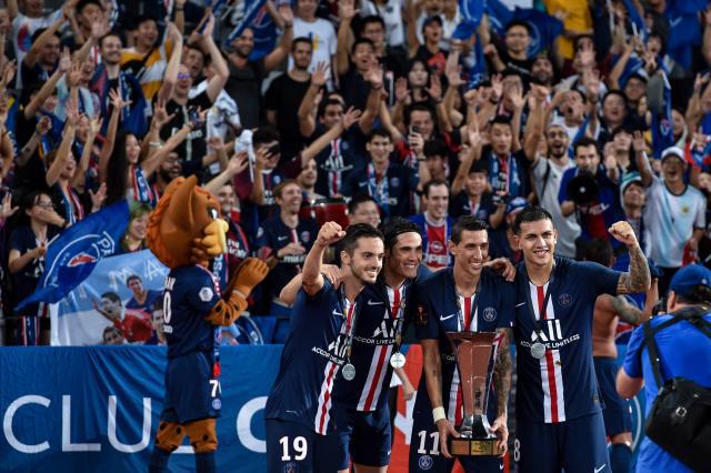 焦点战！山东男篮vs青岛男篮胜者将锁定晋级八强名额（生死对决：山东男篮与青岛男篮一战定八强席位）