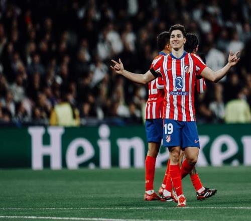 很久没有这么长时间静下心来做一件事儿了，终于是赶...（久违地静下心，终于把一件事做到底）