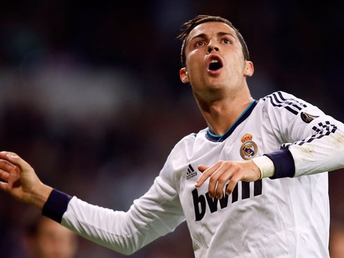 这一刻，谁是真正的领袖？（此刻，谁才是名副其实的领导者？）