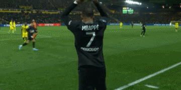 足球英超领头羊遭遇伤病危机，后卫告急（英超榜首队遭伤病潮侵袭，后防线告急）